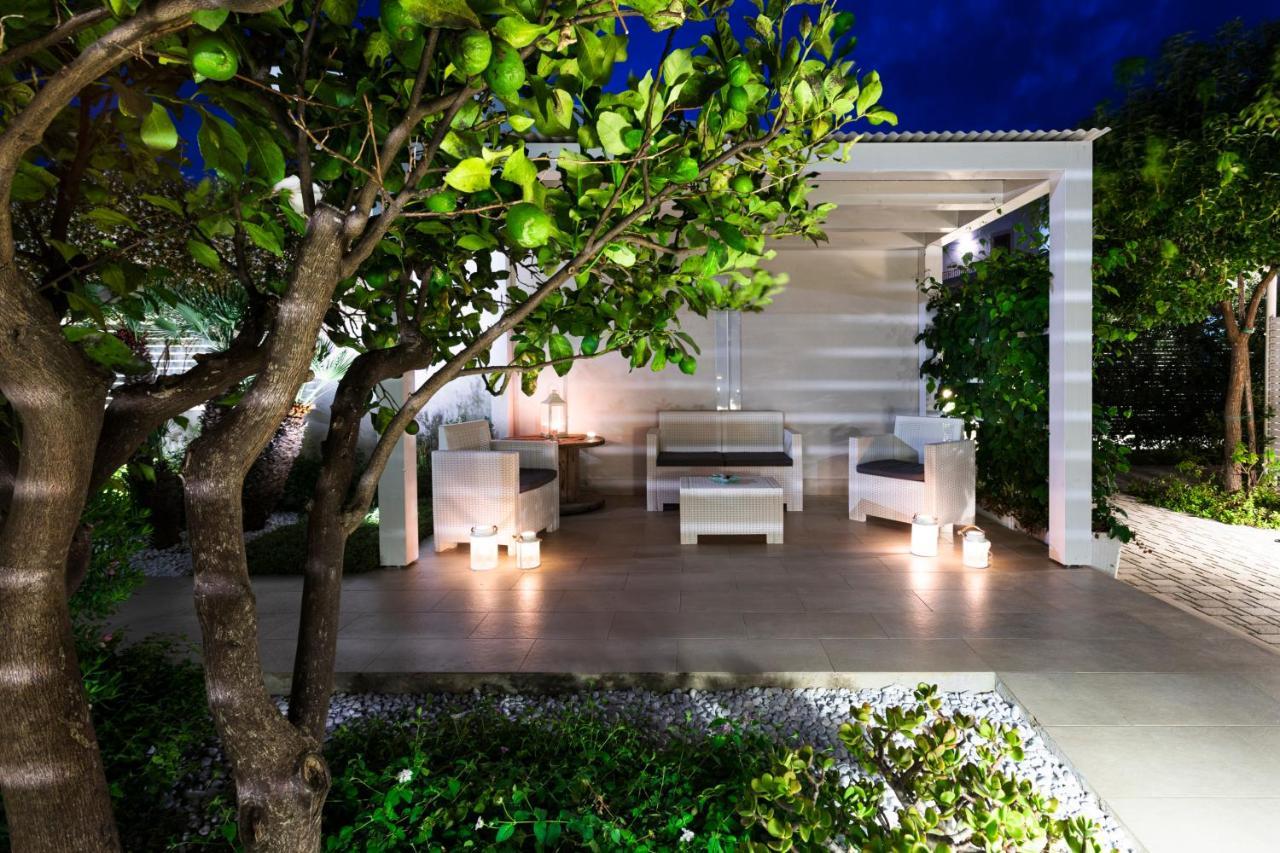 Angelsa Casa Vacanze マリーナ・ディ・モーディカ エクステリア 写真