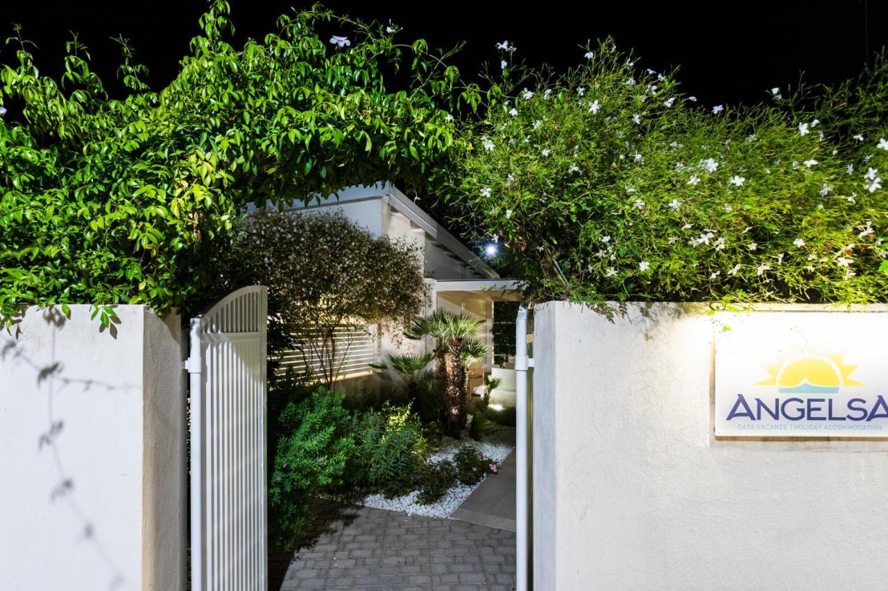 Angelsa Casa Vacanze マリーナ・ディ・モーディカ エクステリア 写真